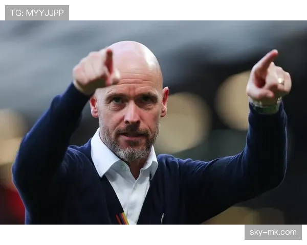 滕哈赫巧用战术调度激活曼联空间优势，引领红魔复兴新篇章